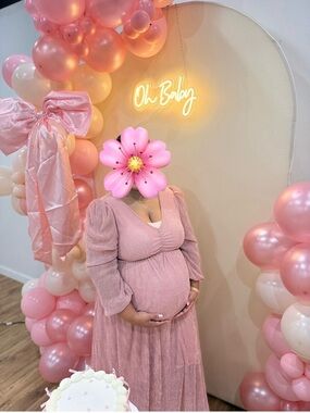 Baby shower or gender reveal dress